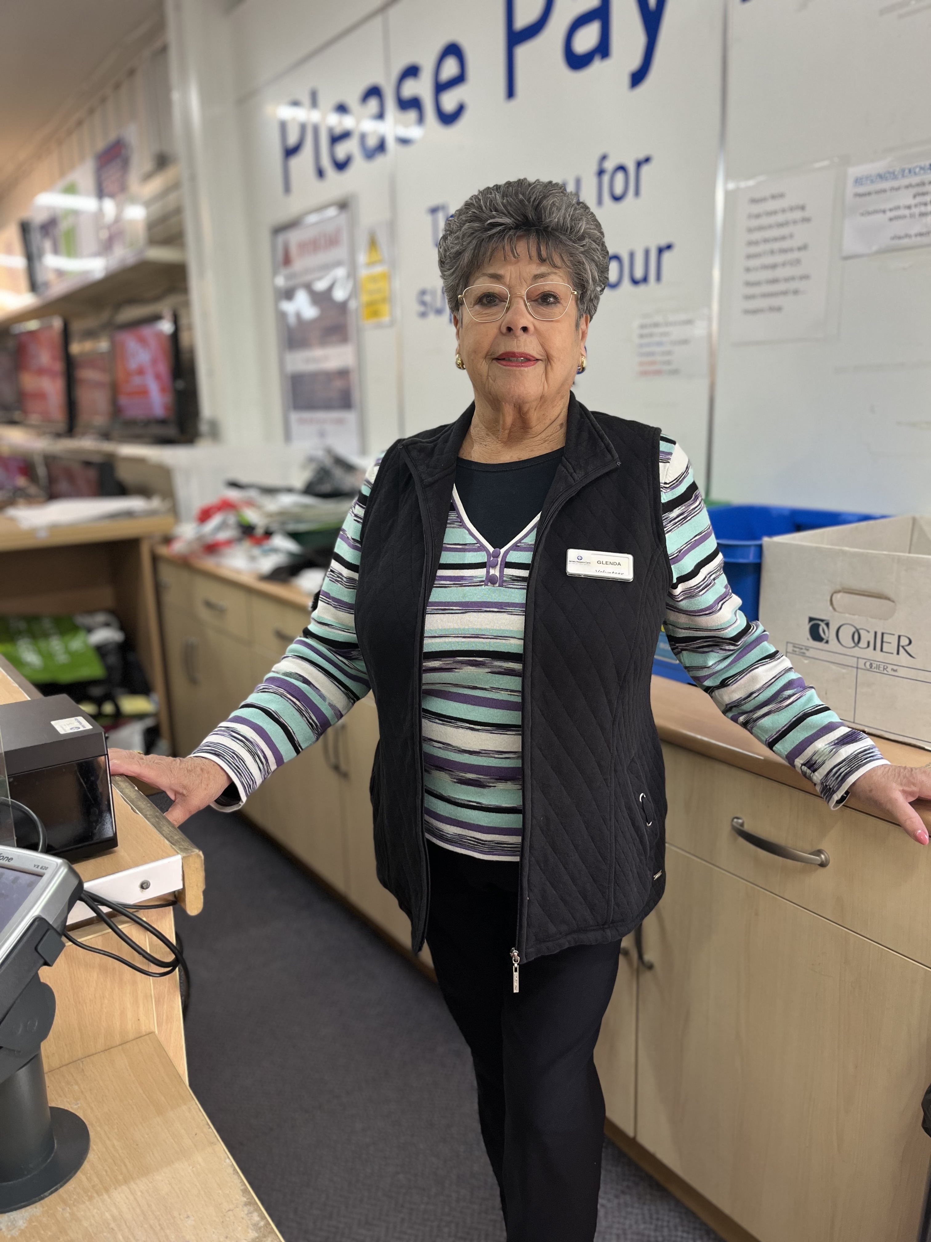 Image of Glenda, shop volunteer